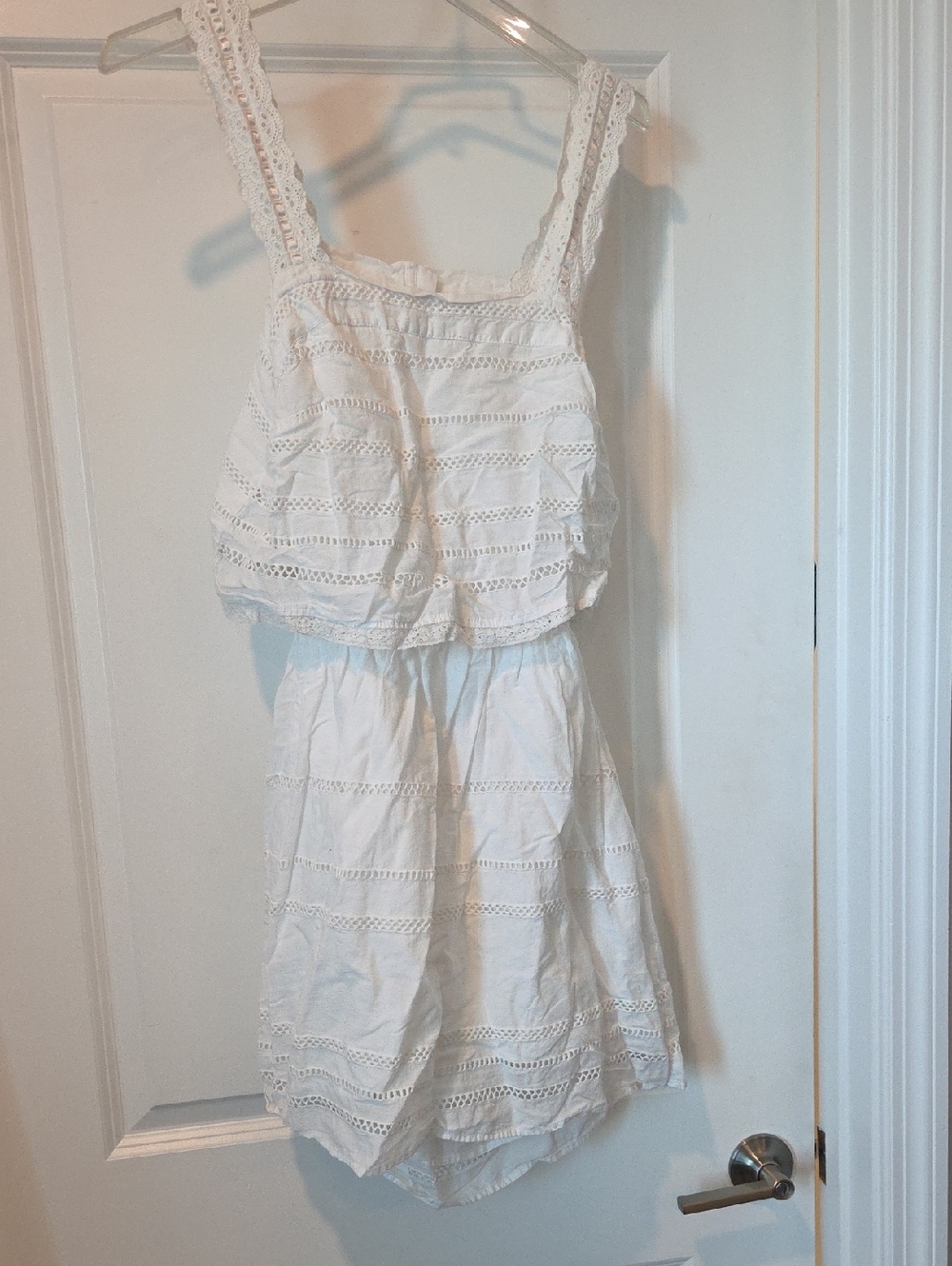 Topshop White Eyelet Mini Dress With Open Back Size 6!